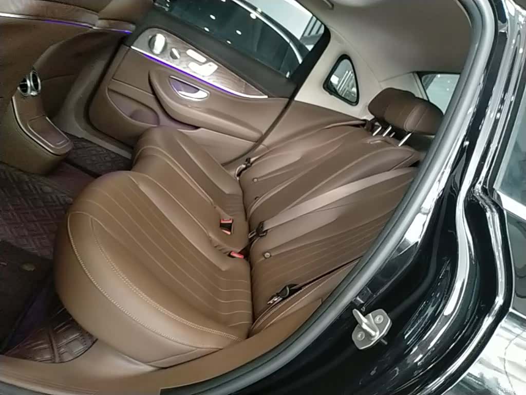 Mercedes-Benz E-Class, 2022 17