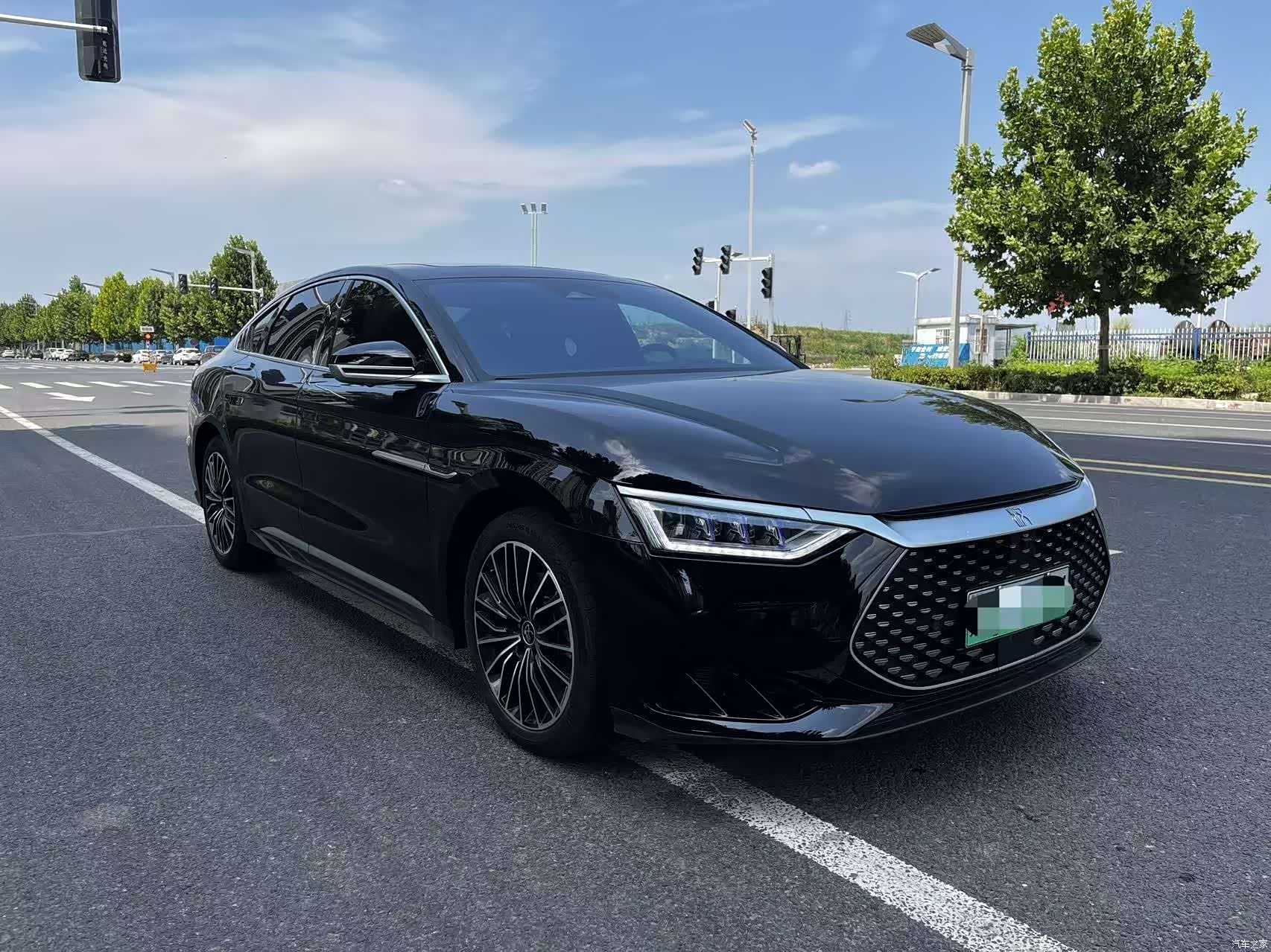 BYD Han, 2024 3