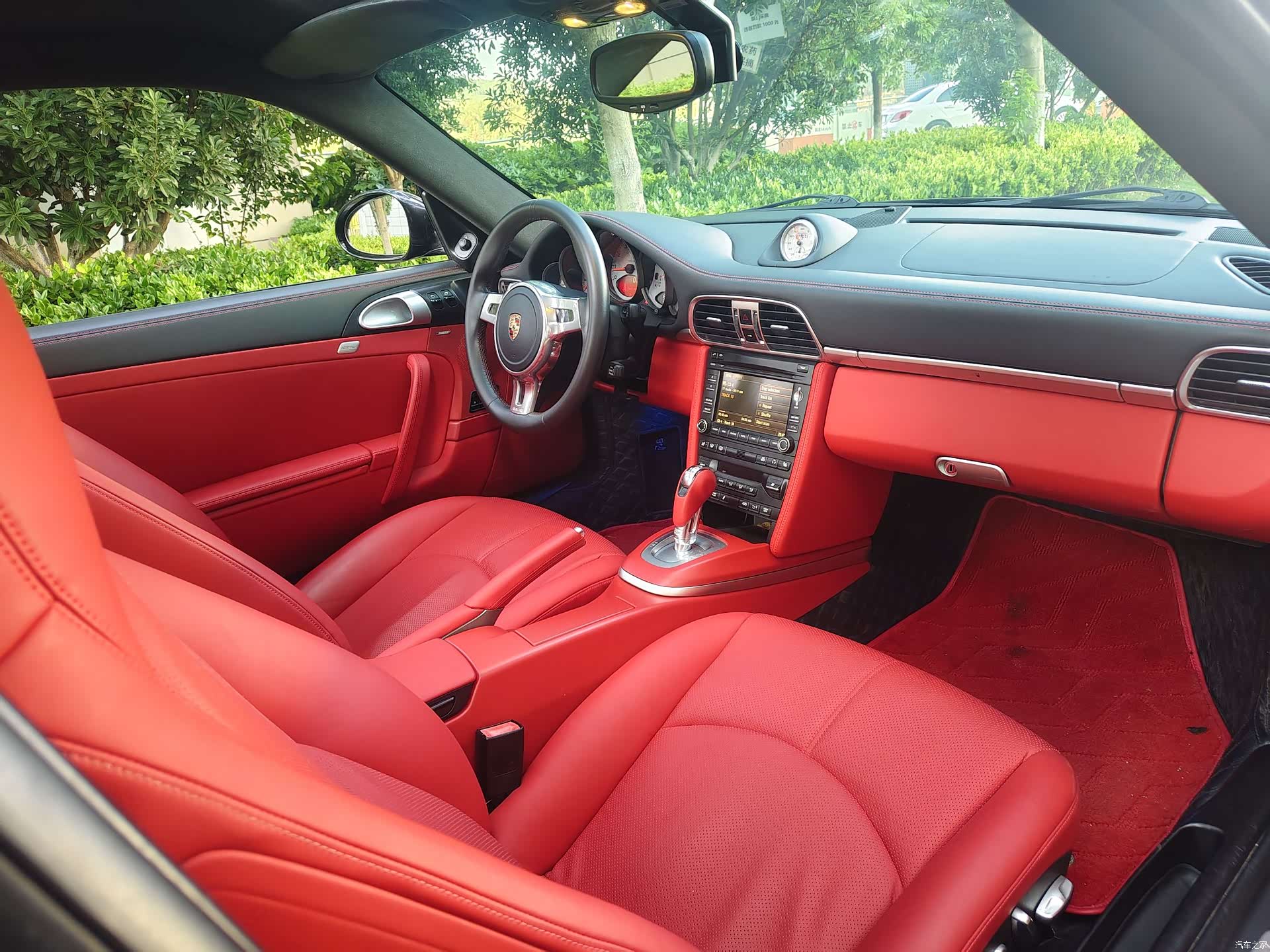 Porsche 911, 2010 6