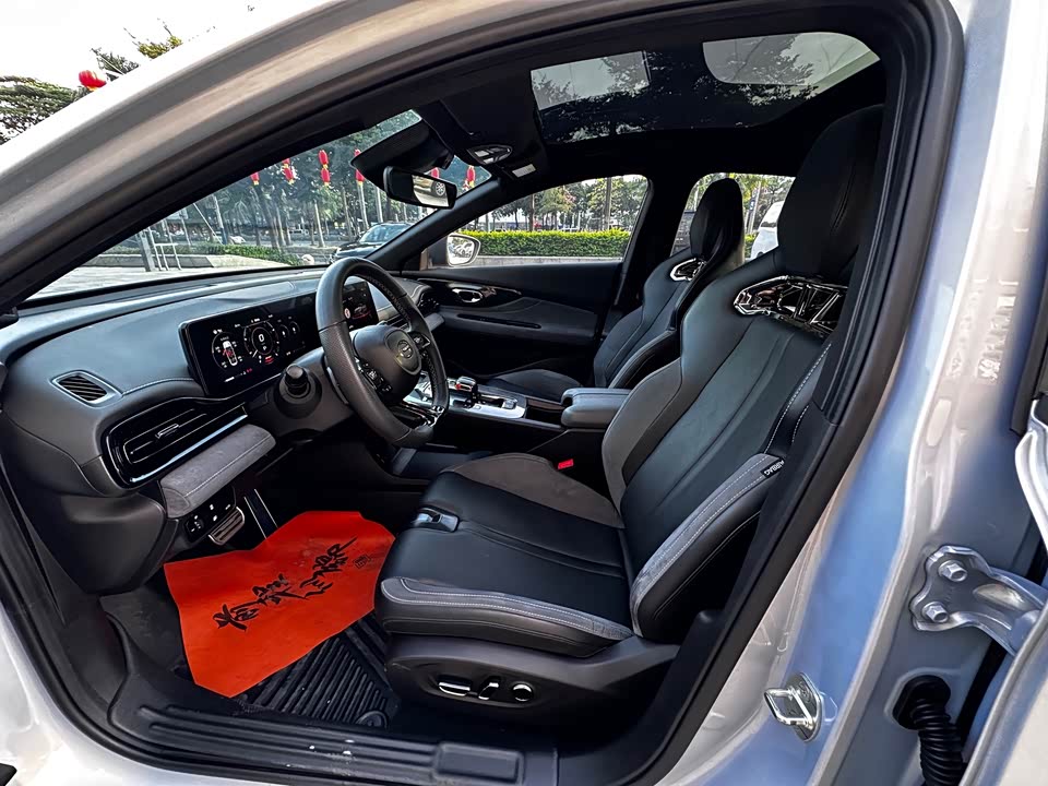 Trumpchi Shadow Leopard