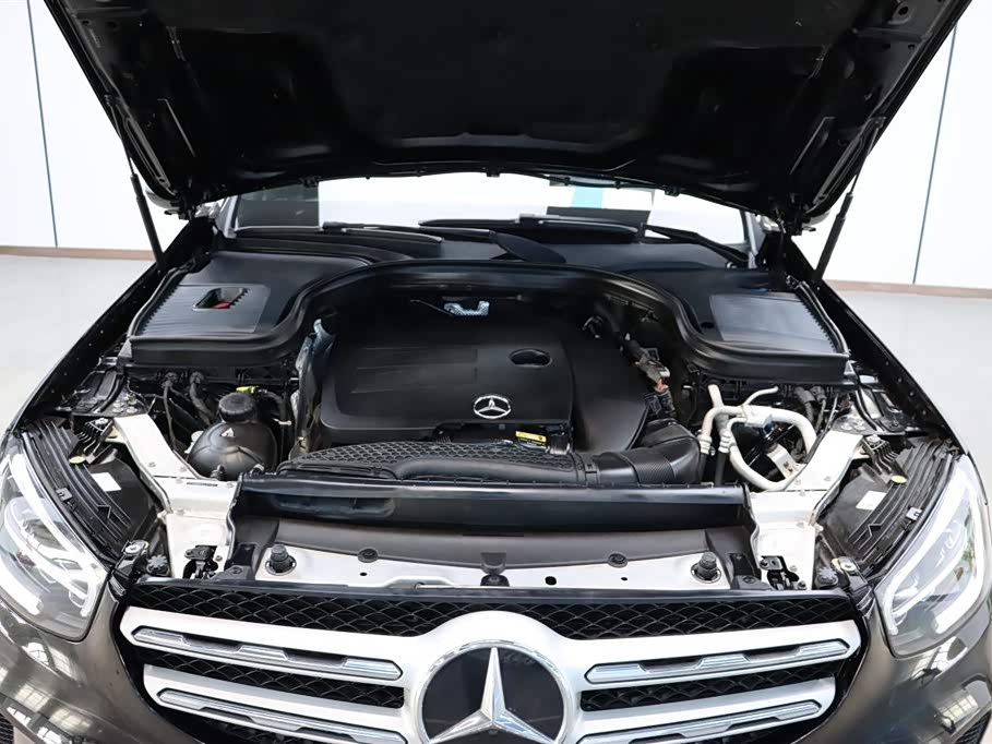 Mercedes-Benz GLC Mercedes-Benz GLC