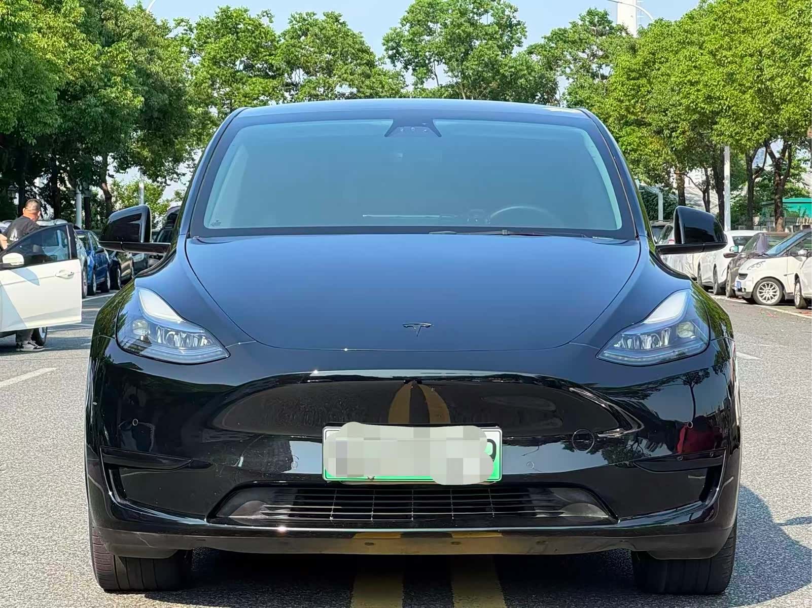 Tesla Model Y, 2023 2