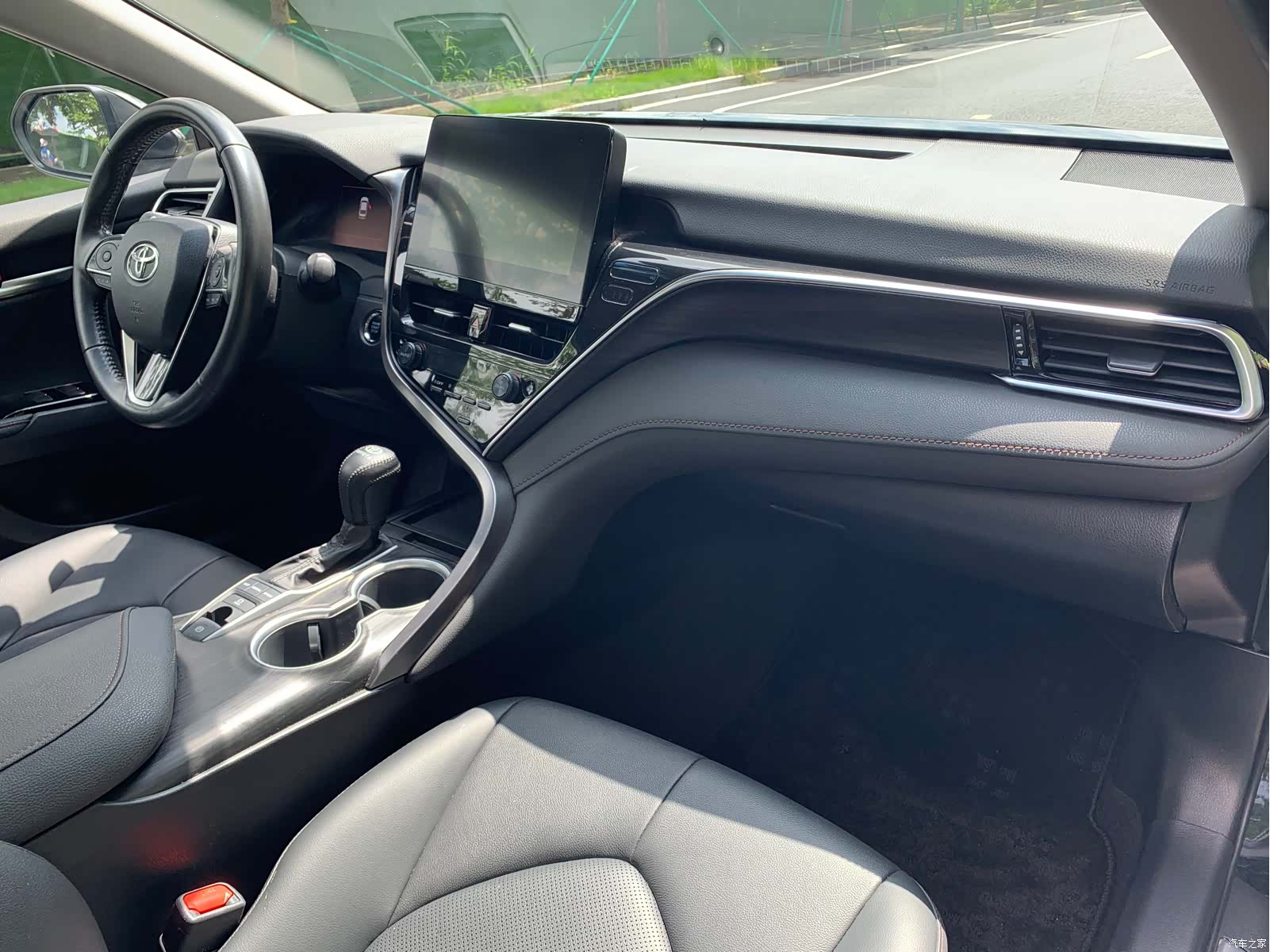 Toyota Camry, 2023 22