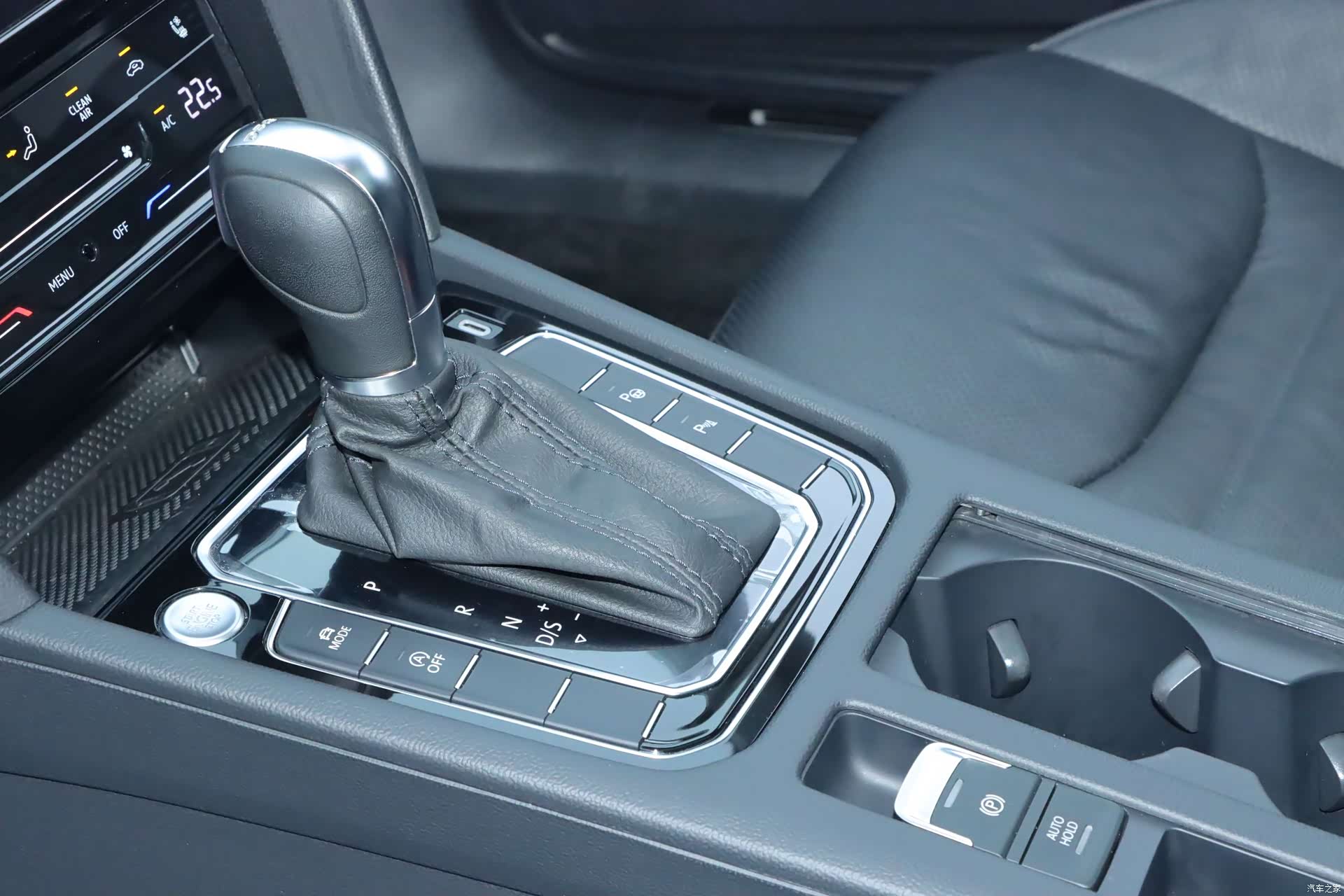 Volkswagen CC, 2023 11