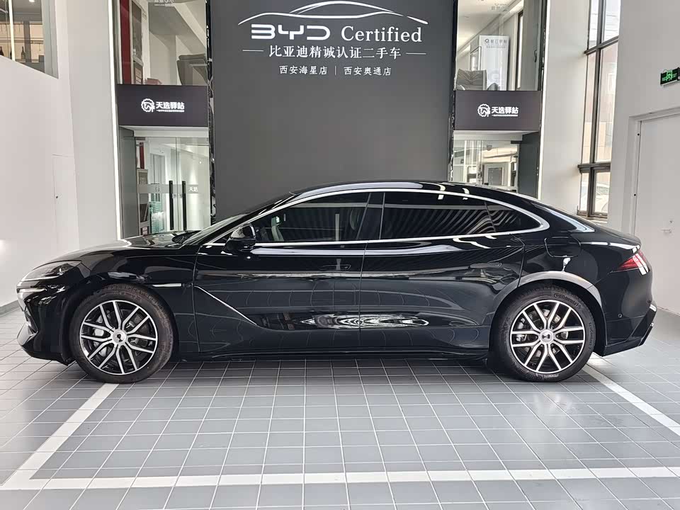 Denza Z9 Denza Z9