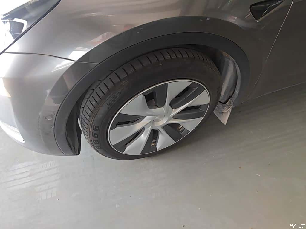 Tesla Model Y, 2021 23