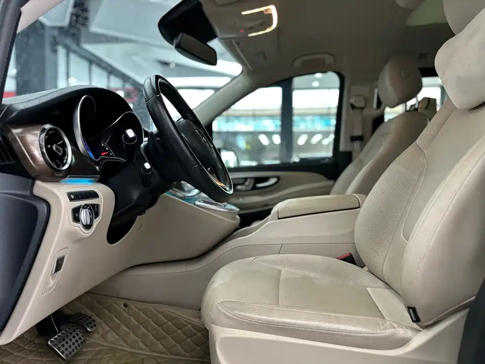 Mercedes-Benz V-class Mercedes-Benz V-class