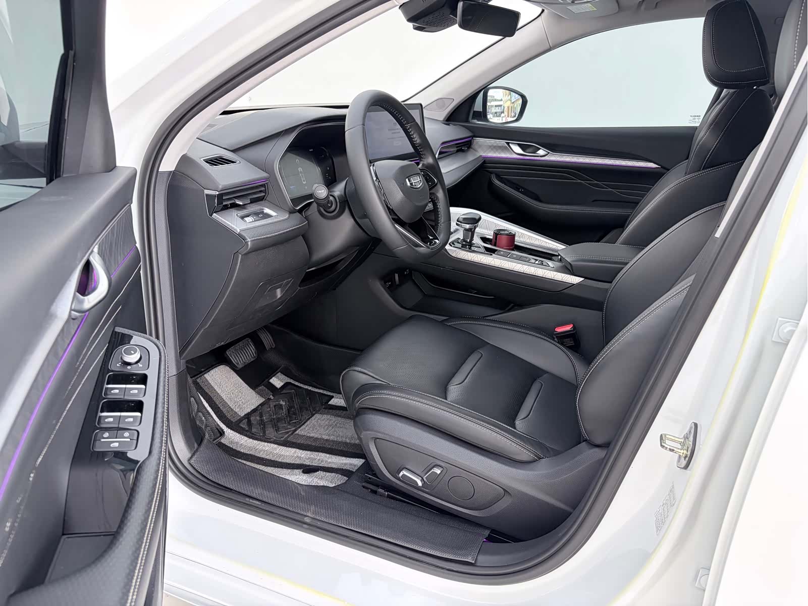 Geely Preface, 2023 4