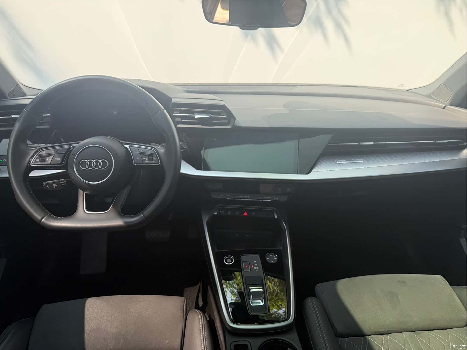 Audi A3, 2023 все фото