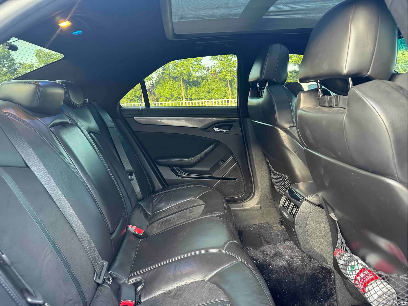 Cadillac CTS, 2010 16