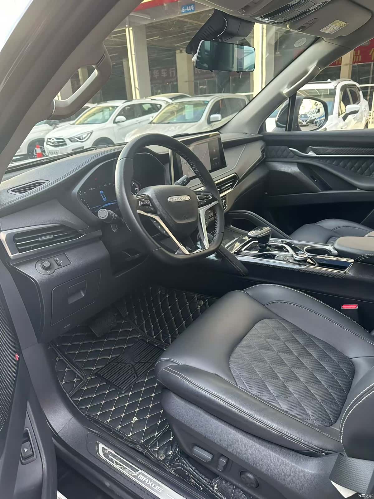 Maxus D90, 2020 8