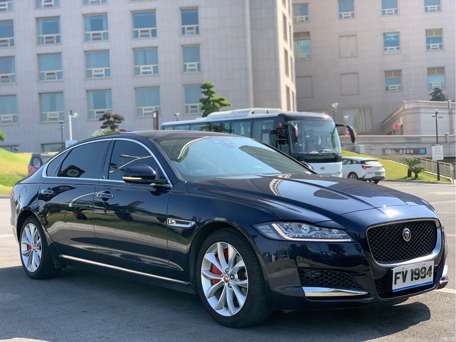 Land Rover XFL, 2019 3