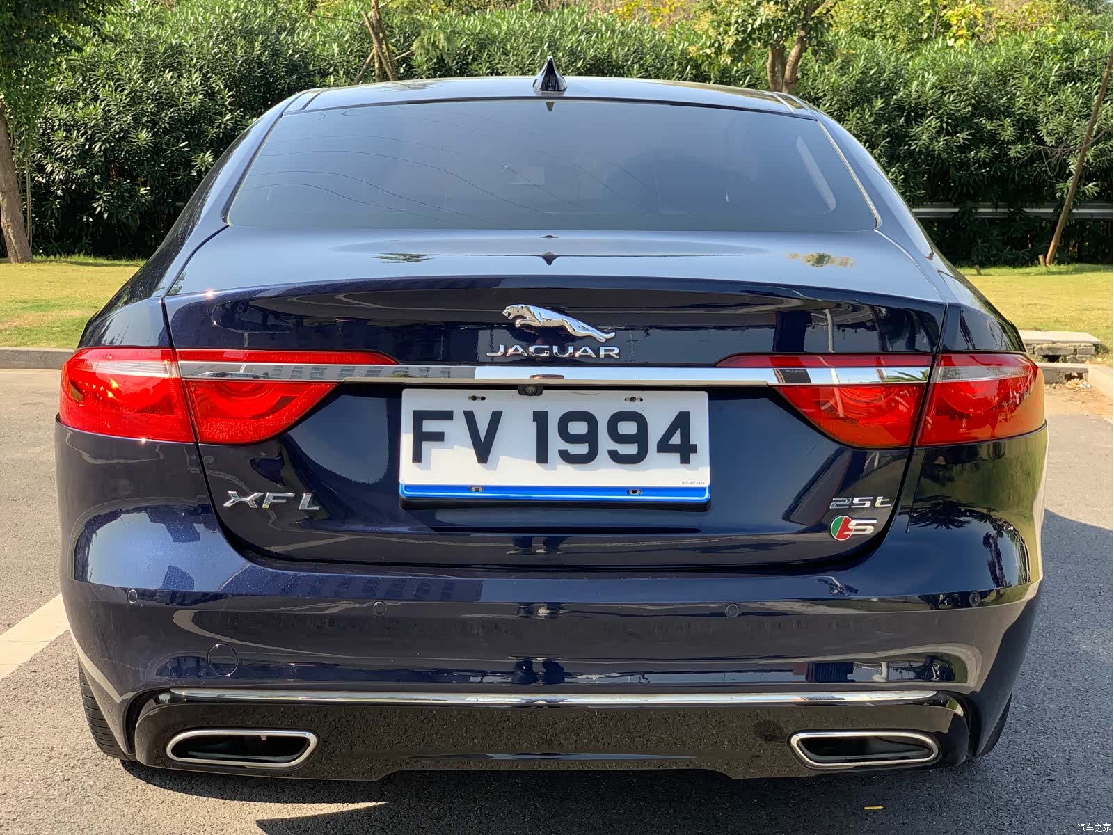 Land Rover XFL, 2019 26