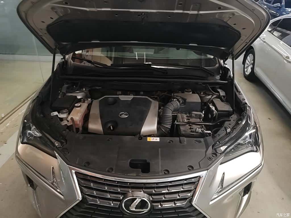 Lexus NX, 2018 20