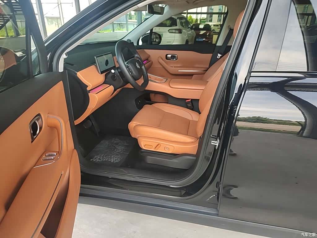 Leapmotor C16, 2025 16