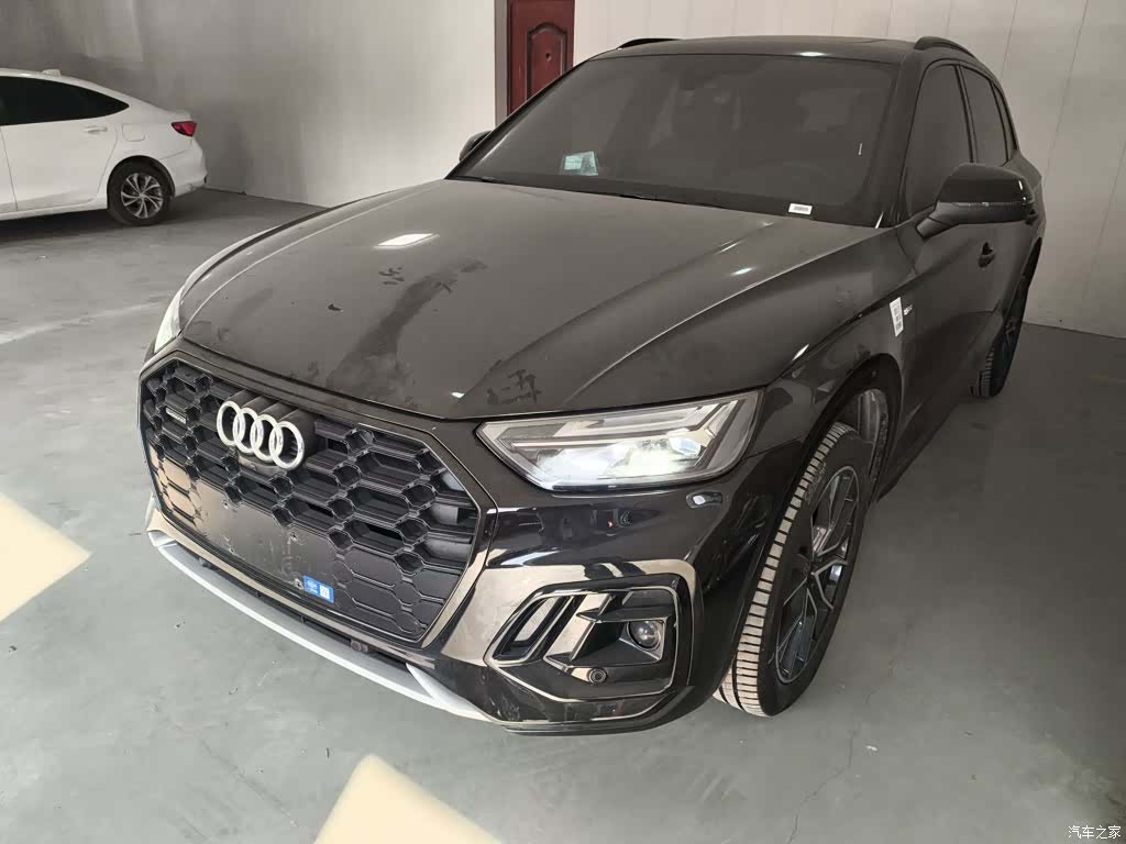 Audi Q5L, 2024 1