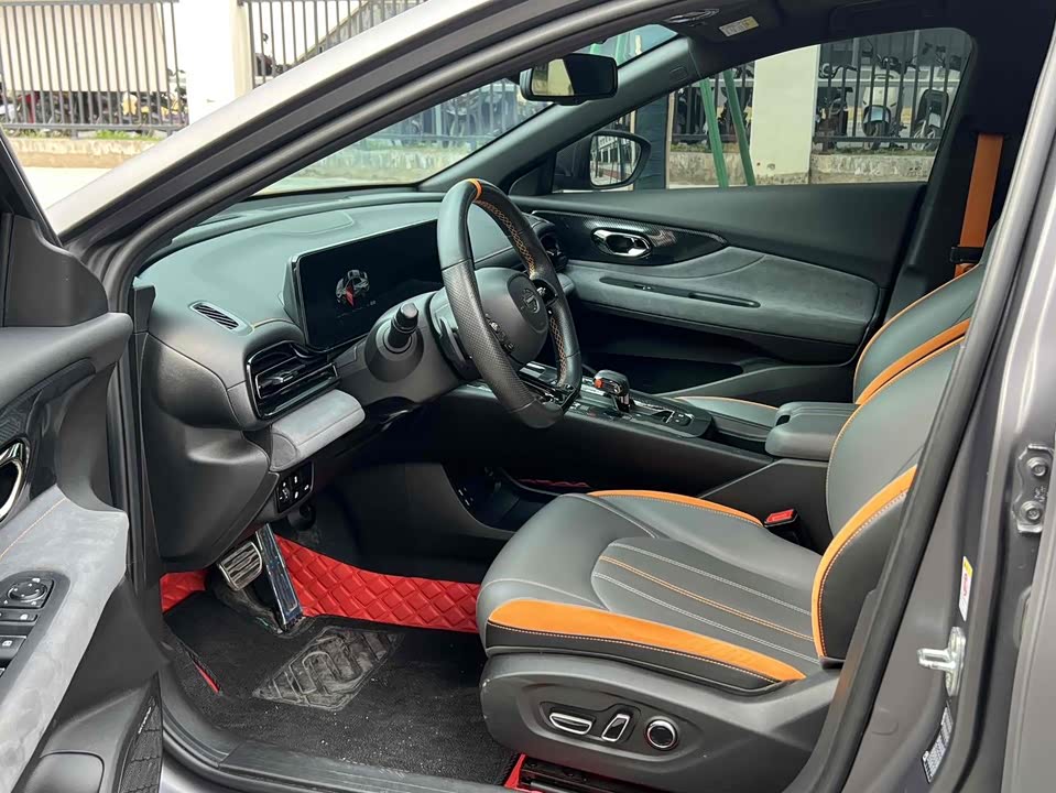 Trumpchi Shadow Leopard