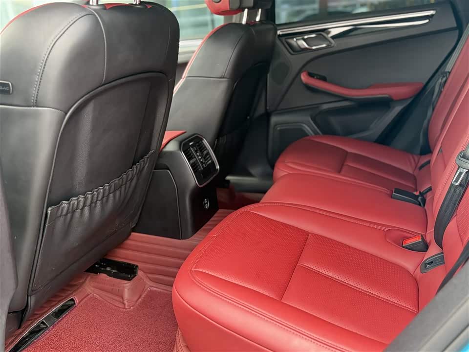 Porsche Macan Porsche Macan