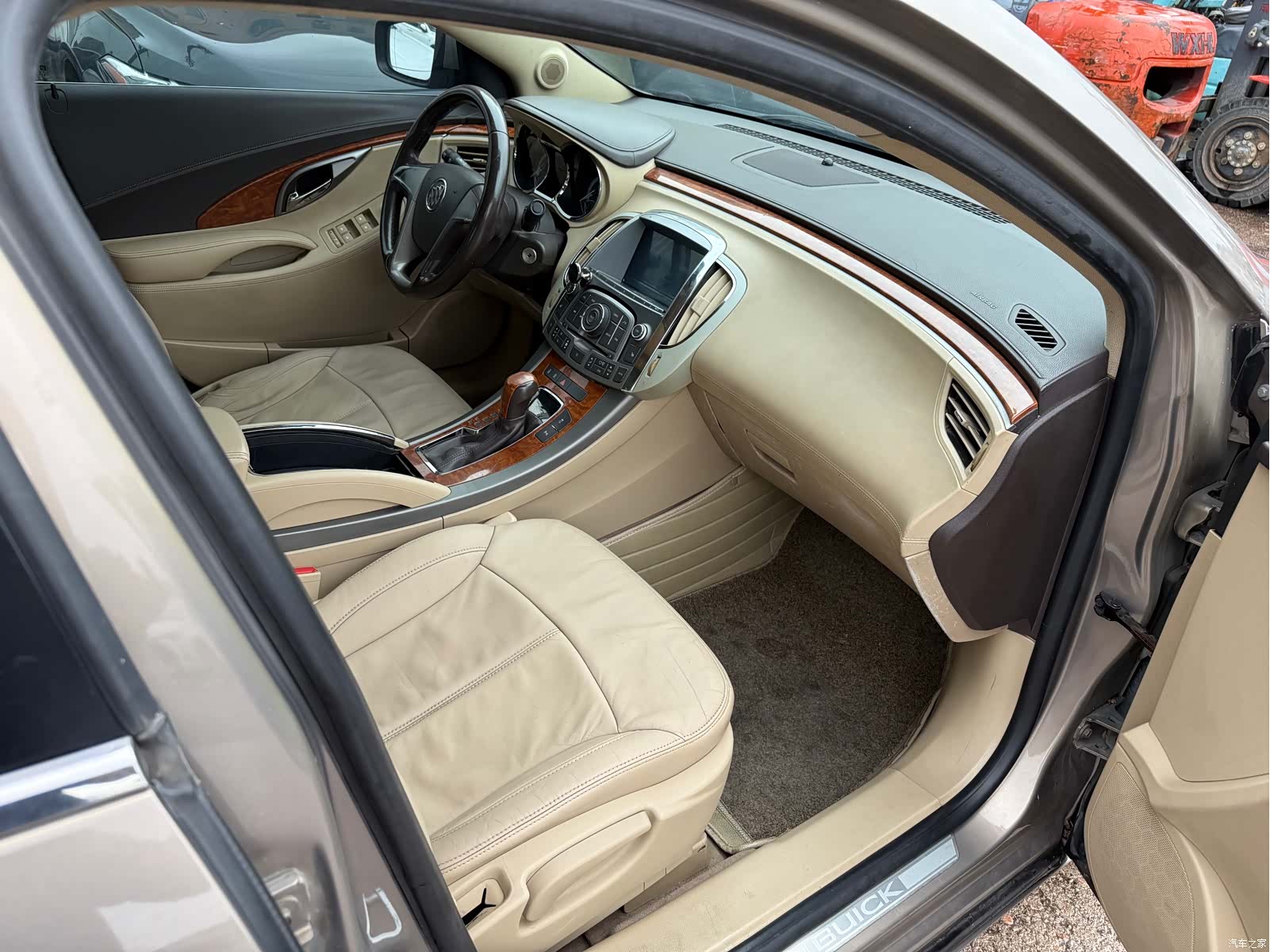 Buick LaCrosse, 2012 15