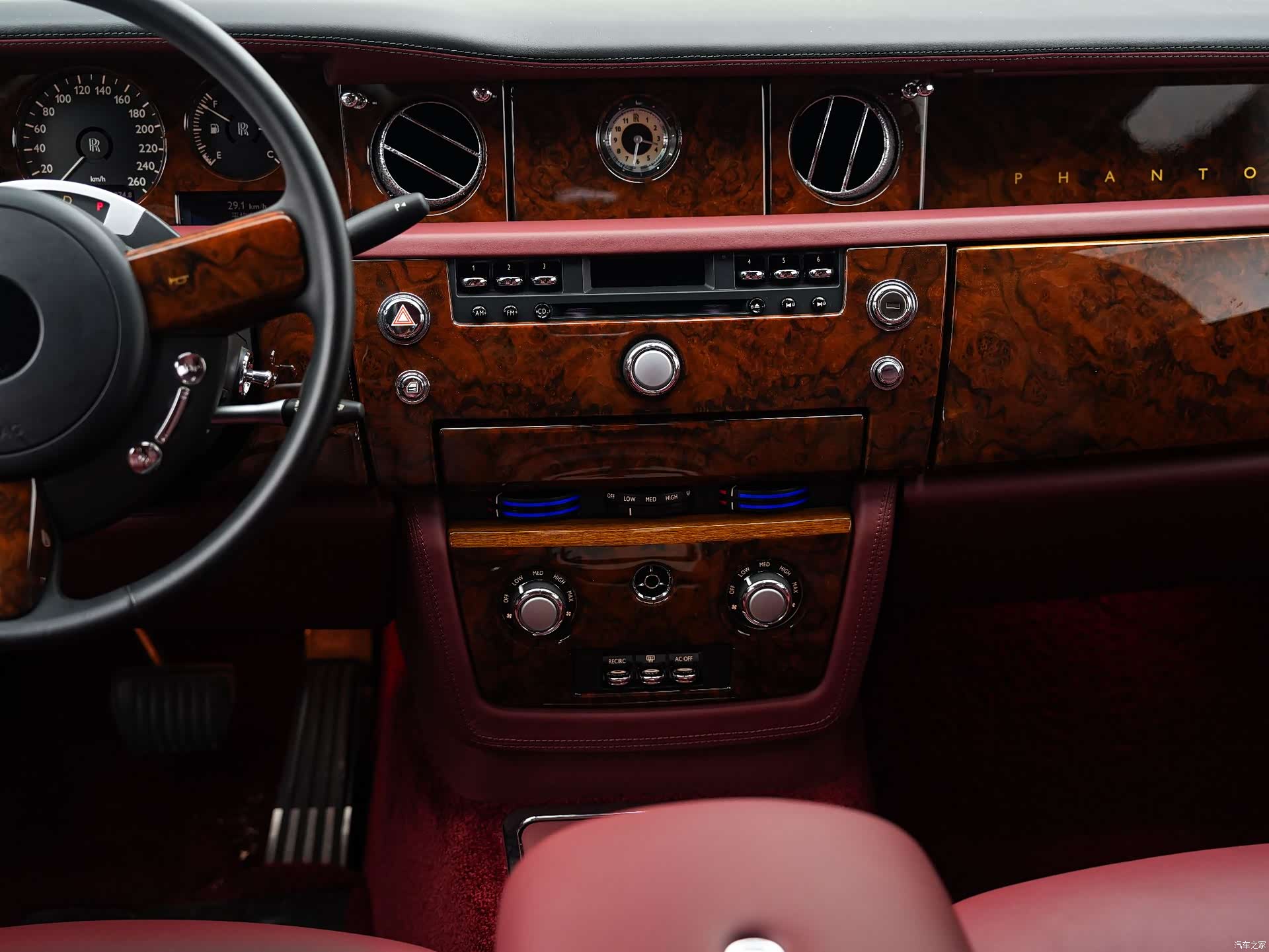 Rolls-Royce Phantom, 2011 20