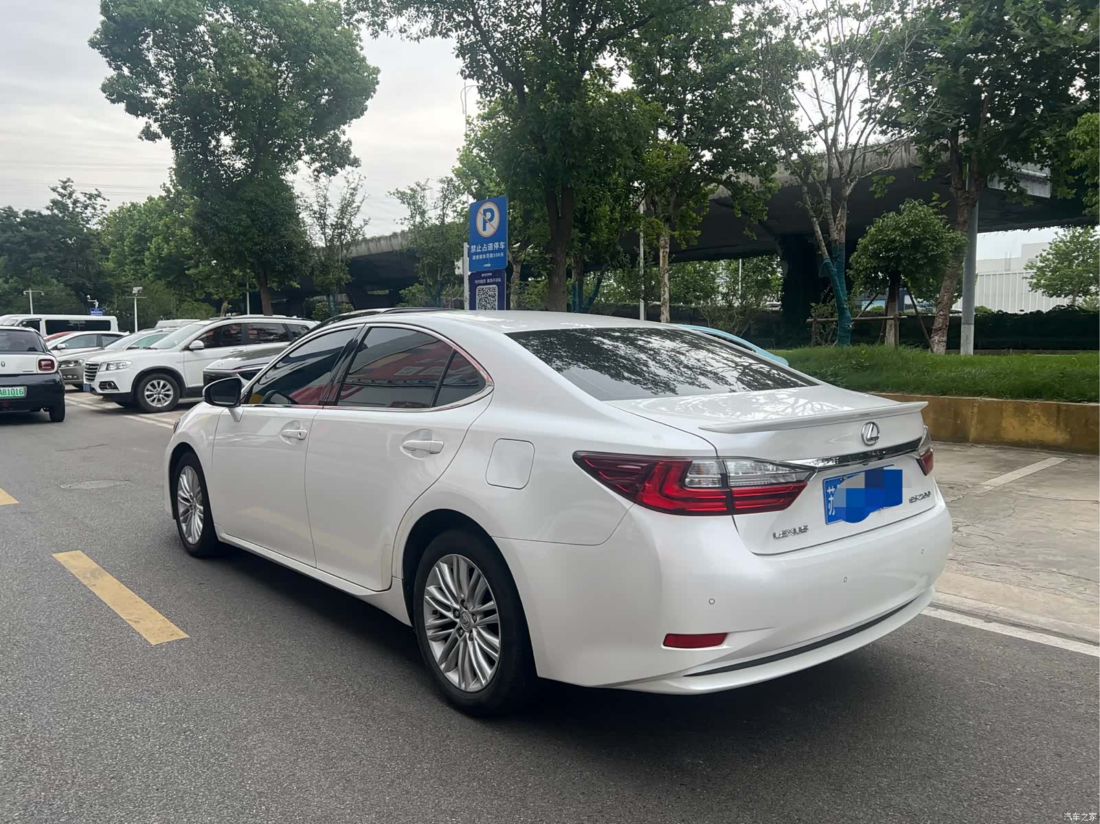 Lexus ES, 2018 6