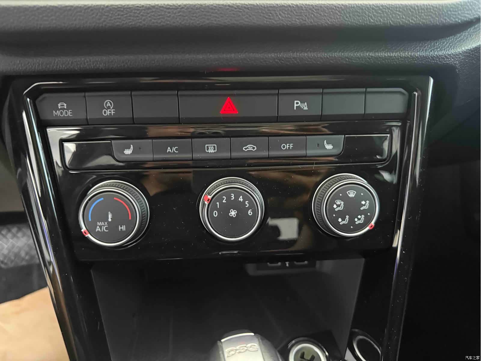 Volkswagen T-ROC, 2022 13