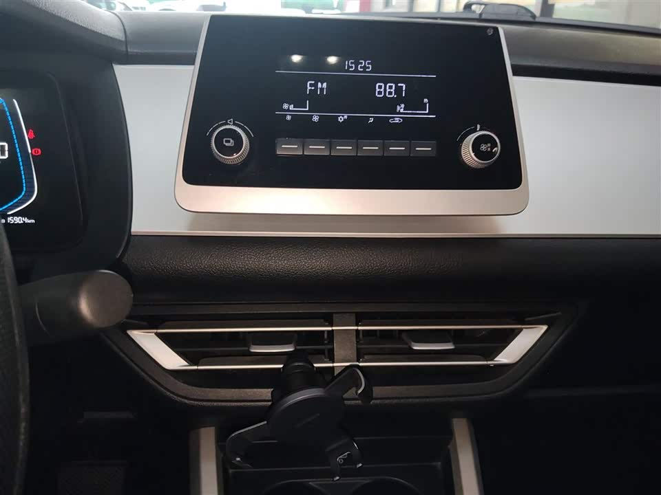 BYD e1 BYD e1