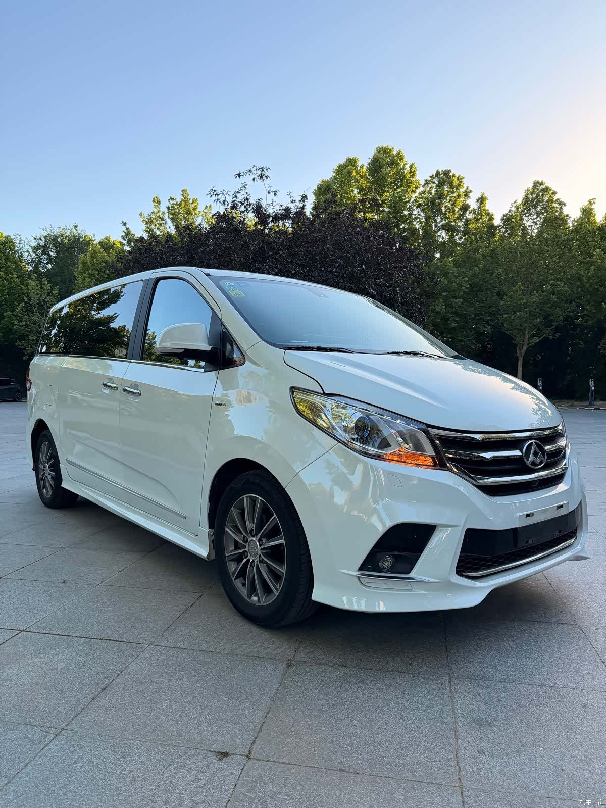 Maxus G10, 2017 4