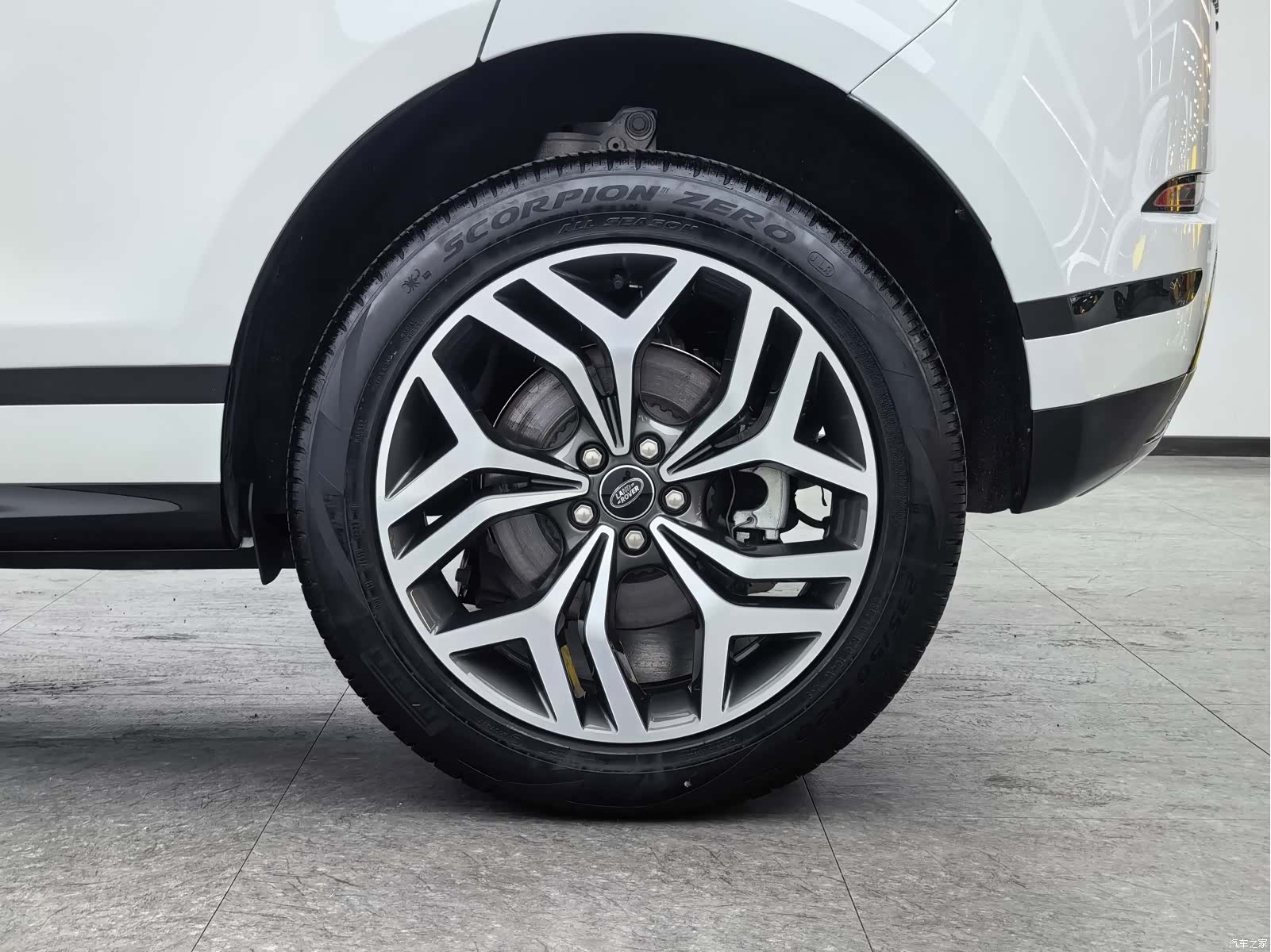 Land Rover Range Rover, 2024 13
