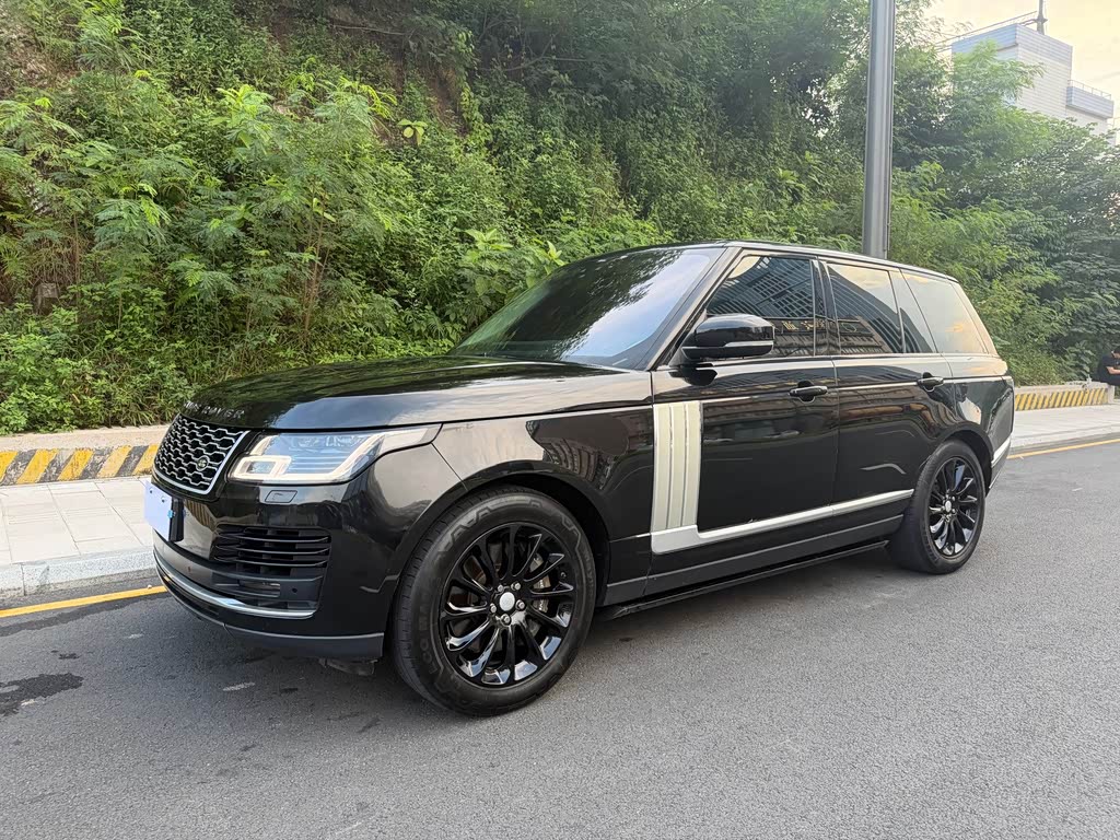 Land Rover Range Rover 2022 3.0 L6 360PS