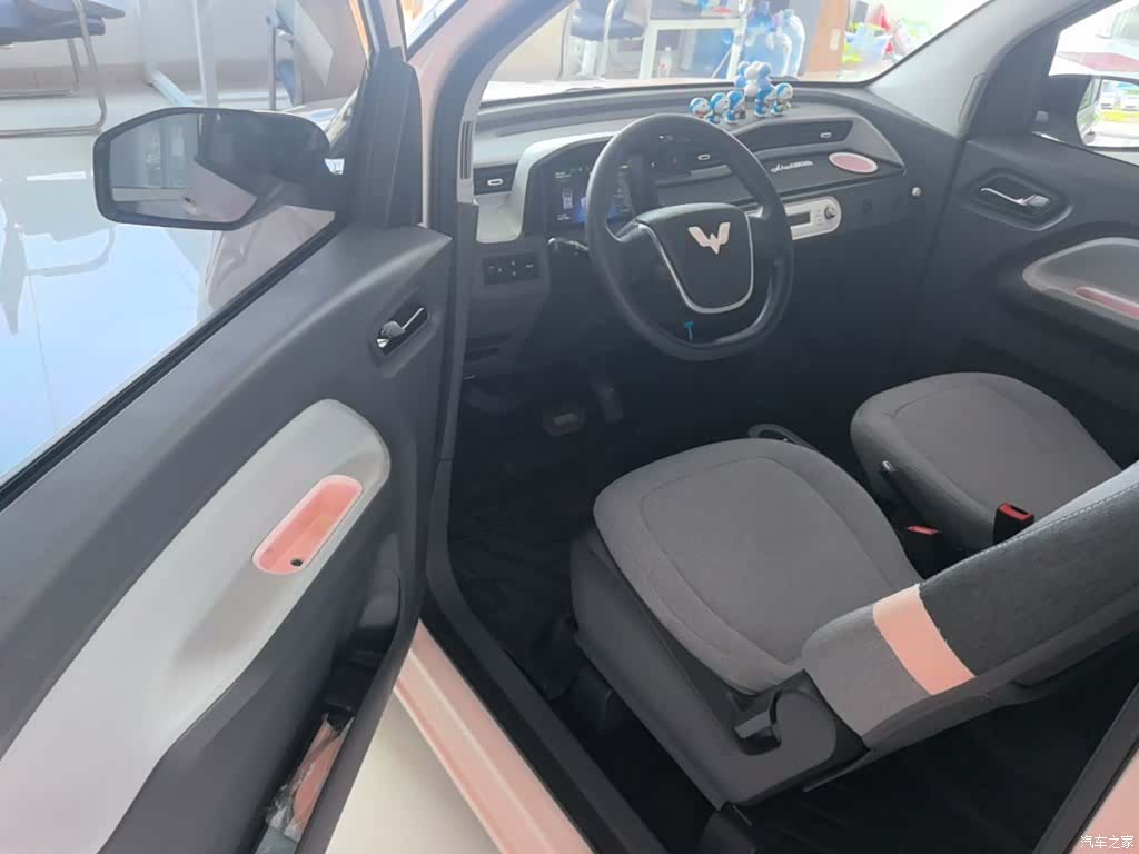 Wuling MINIEV, 2022 16