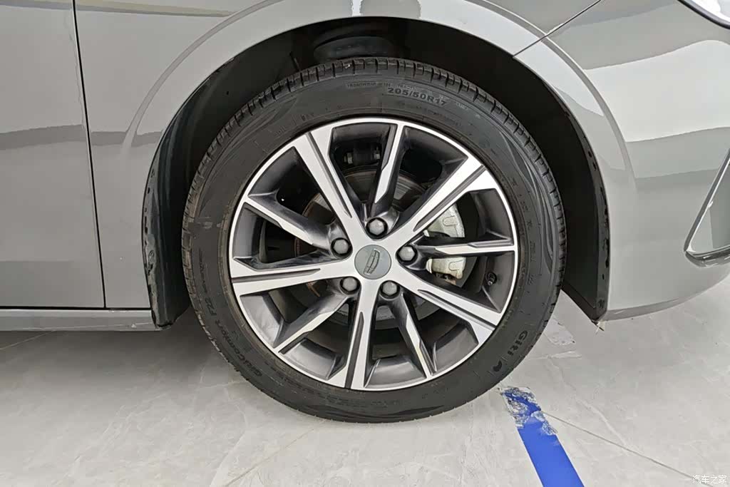 Geely Emgrand, 2022 6