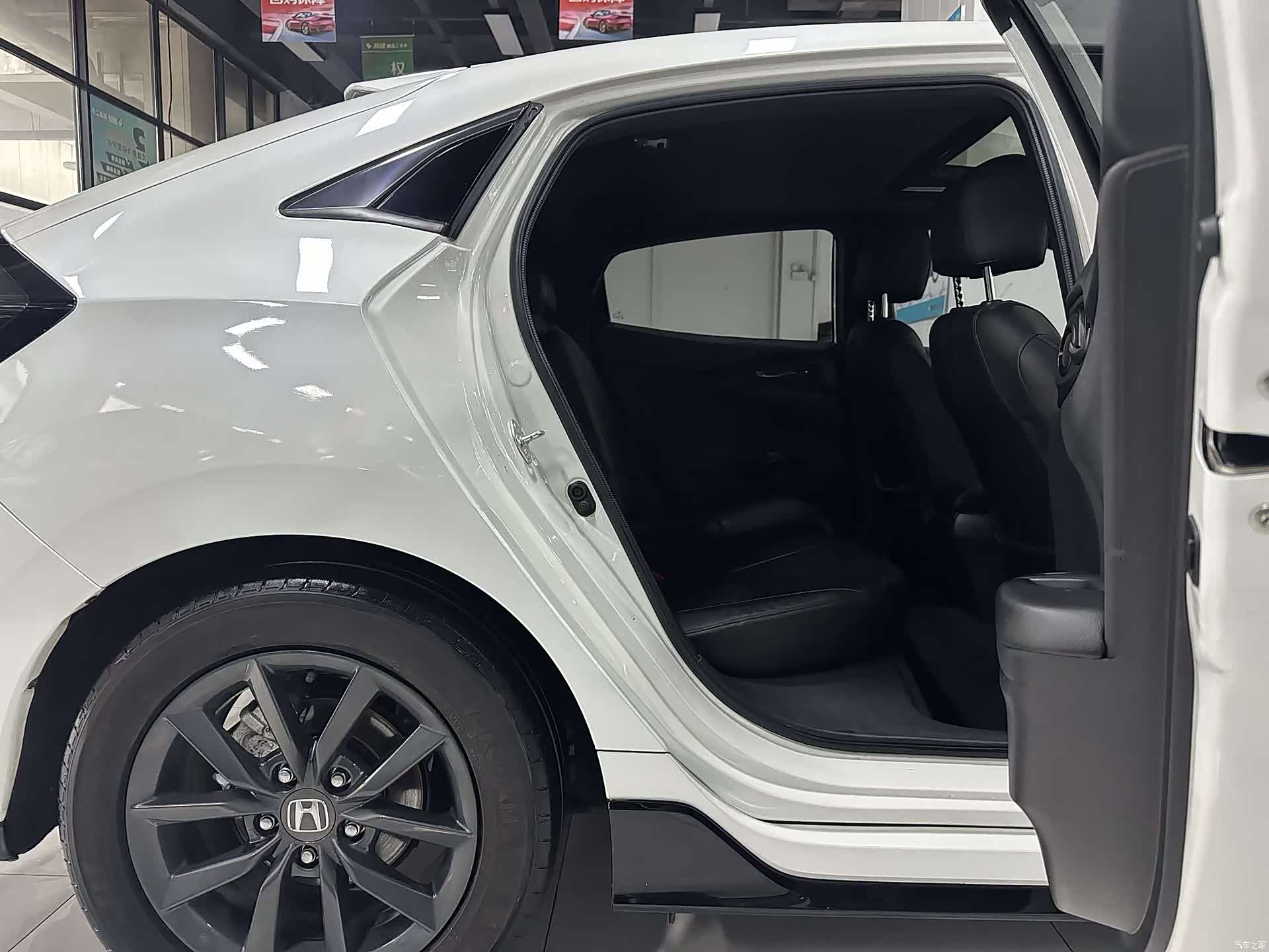 Honda Civic, 2020 все фото