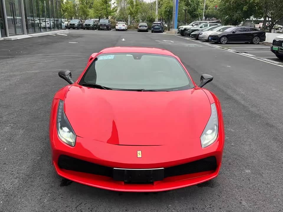 Ferrari 488