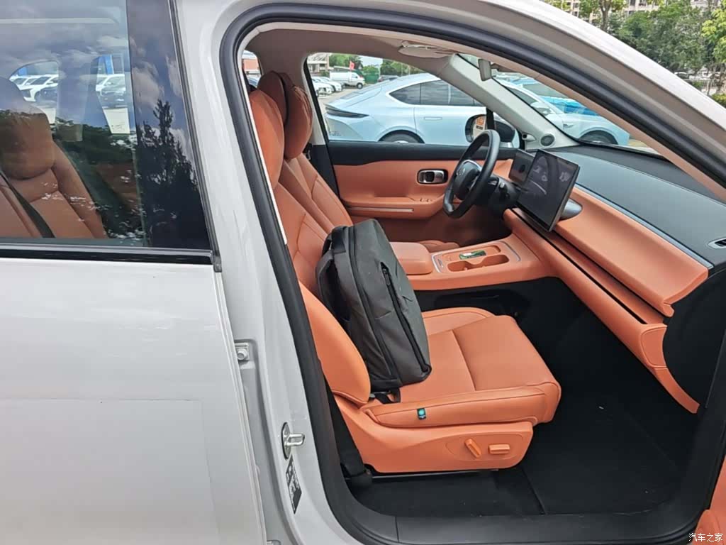 Leapmotor C10, 2025 25