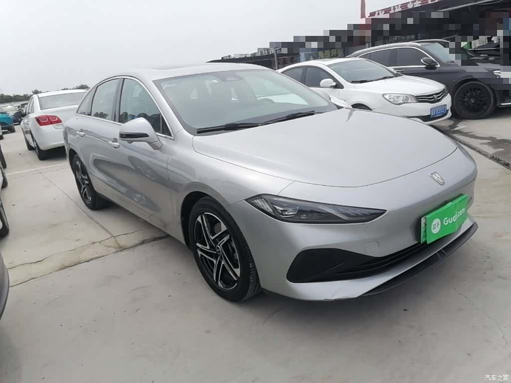 Roewe D7, 2025 4