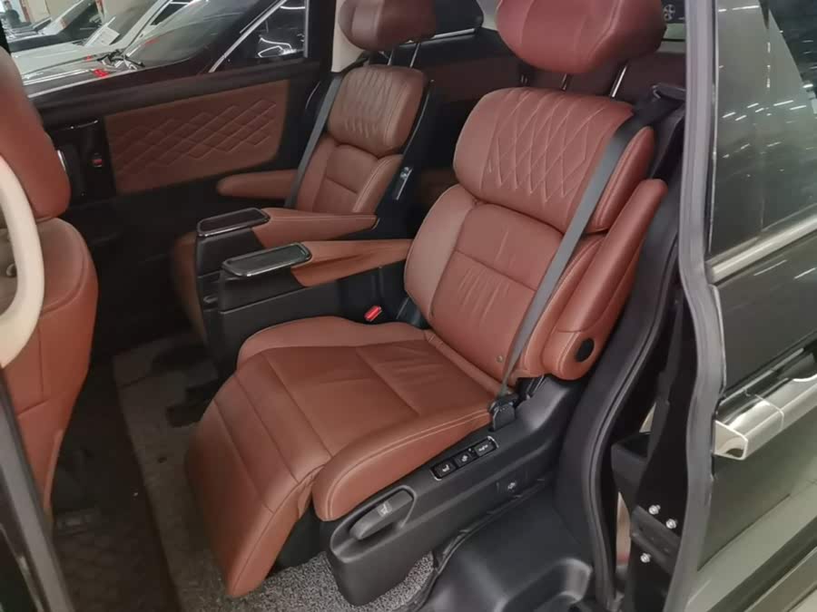 Honda Elysion 2020, фото 17