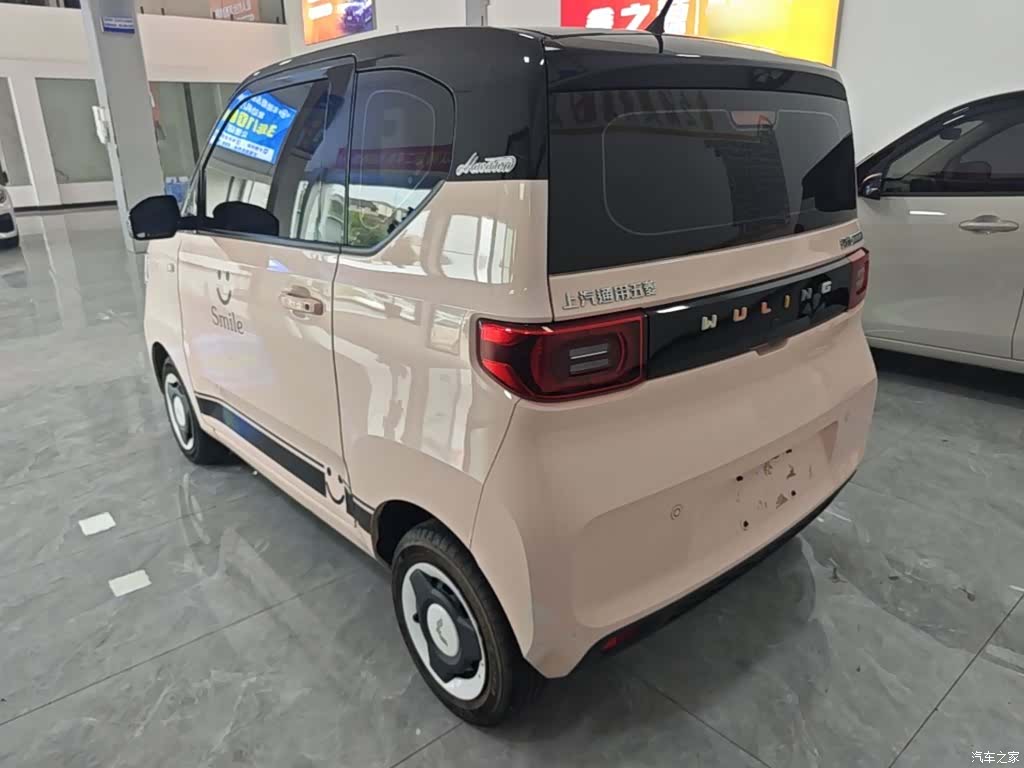 Wuling MINIEV, 2023 все фото