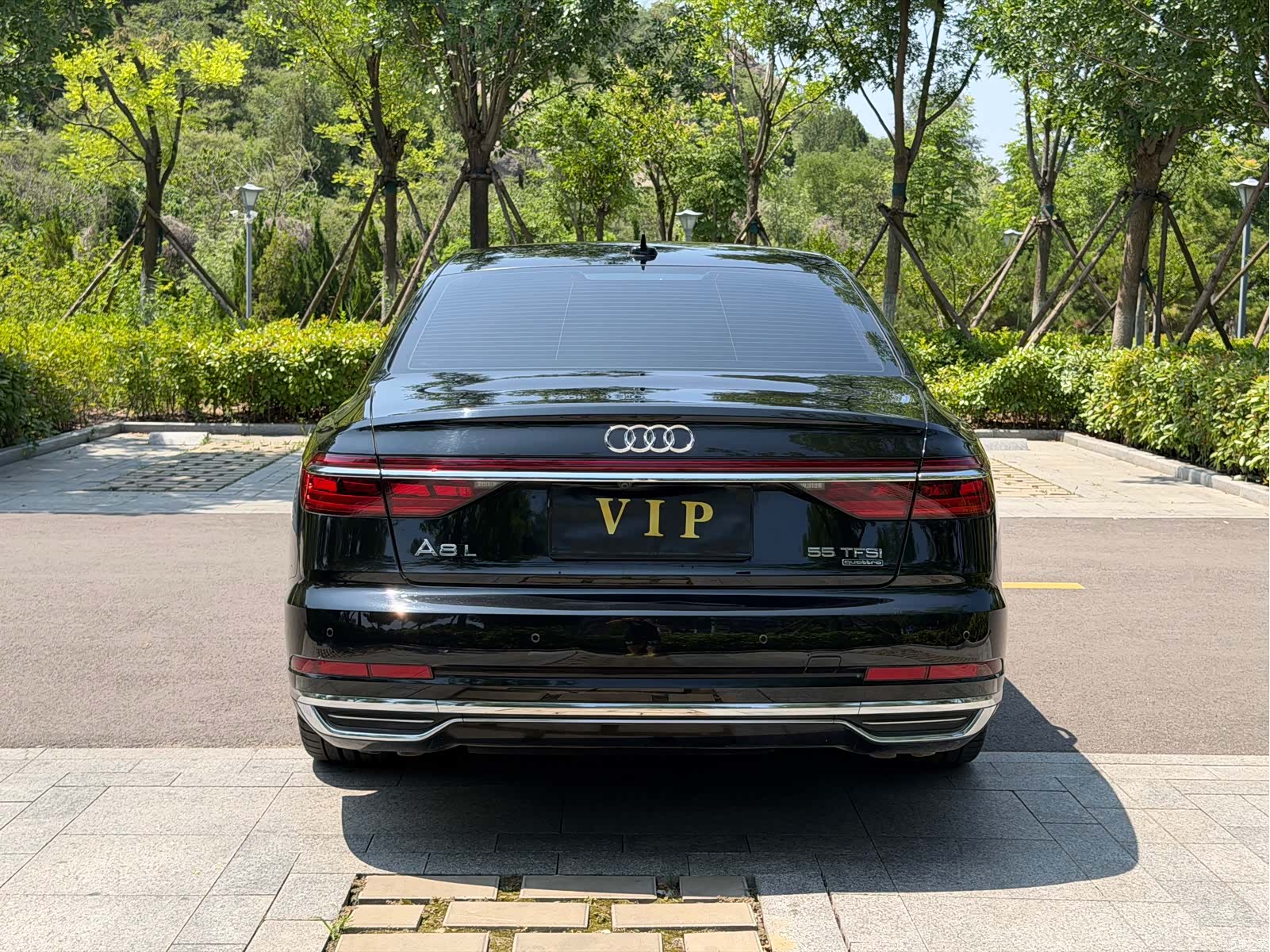 Audi A8L, 2022 20