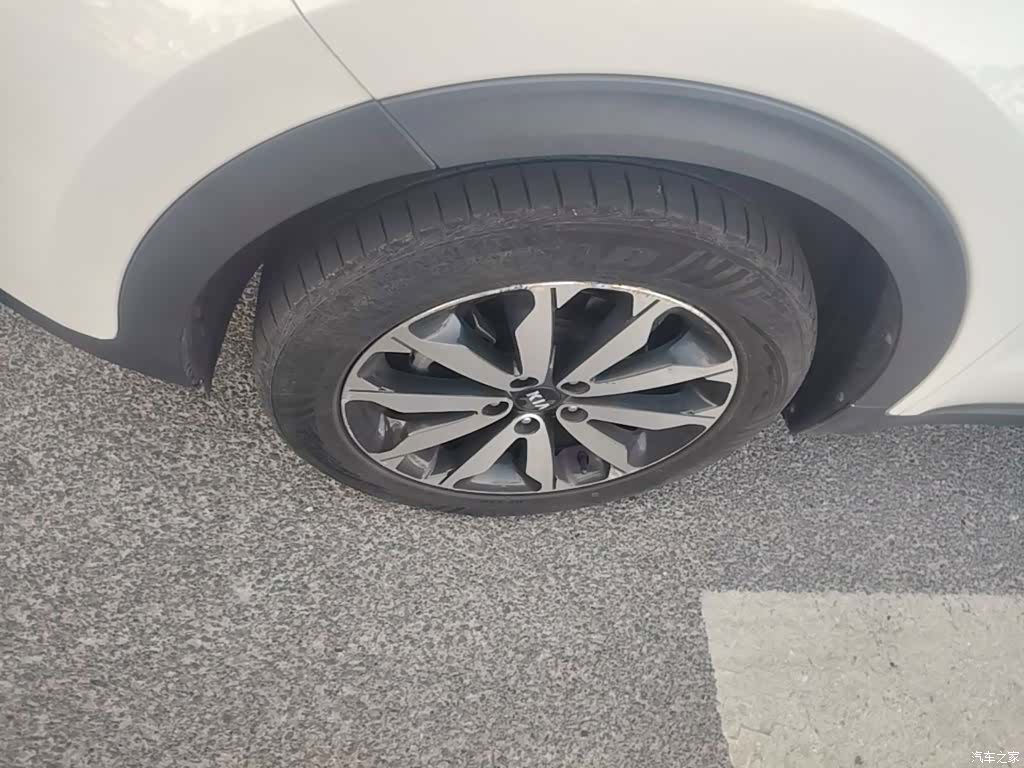 Kia KX5, 2016 25