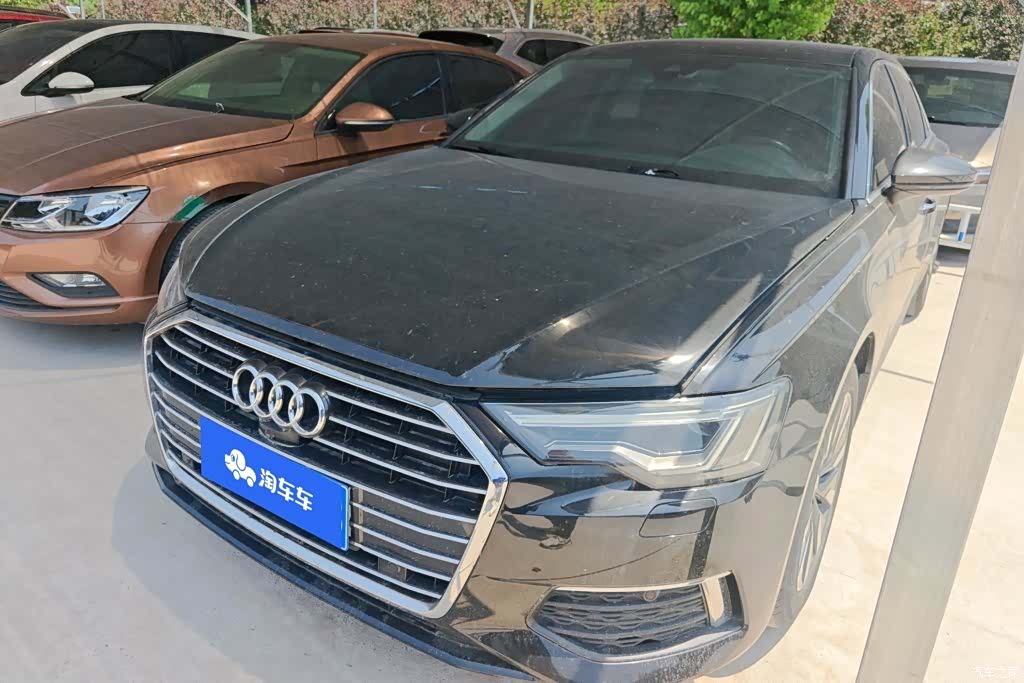 Audi A6L, 2022 1