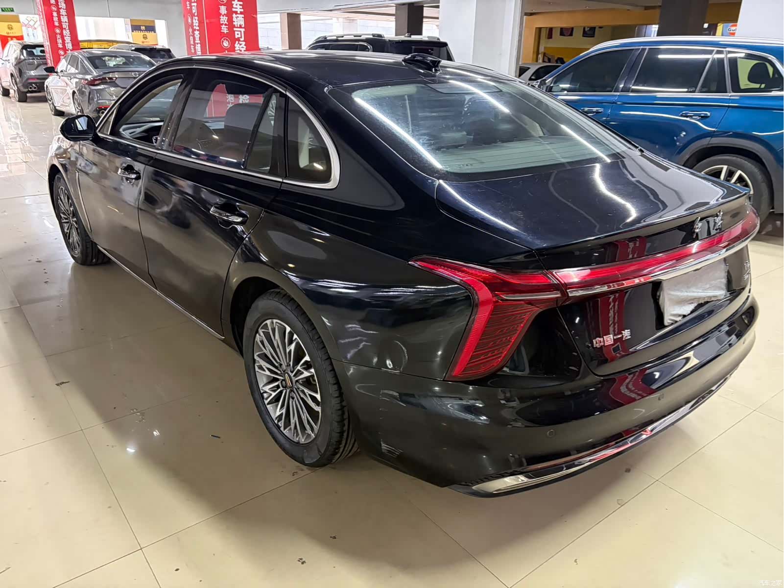 Hongqi H5, 2023 9