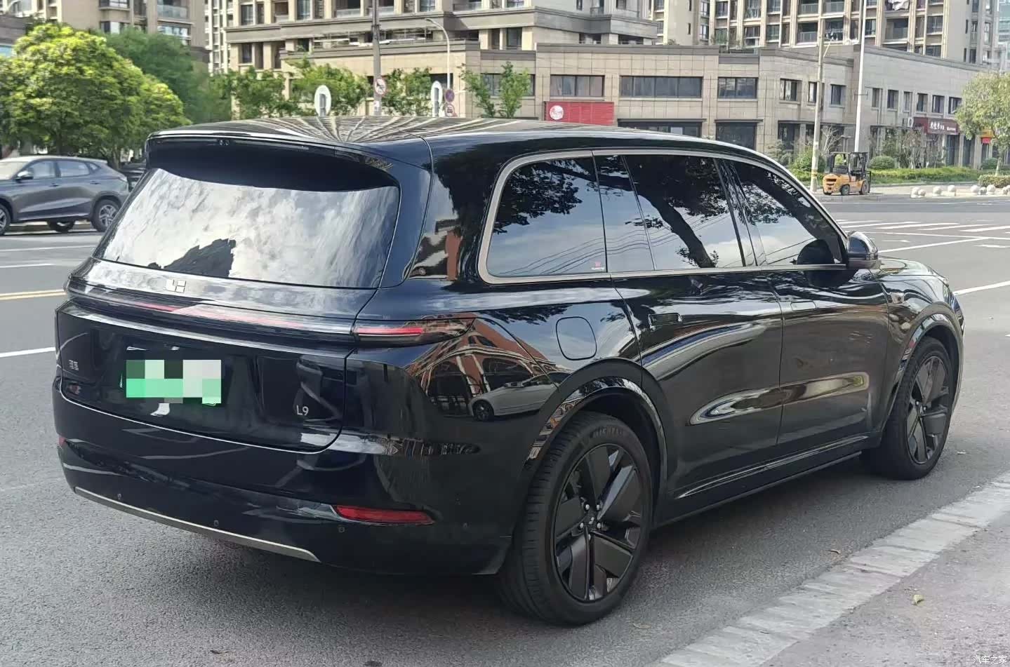 Li Auto L9, 2025 8