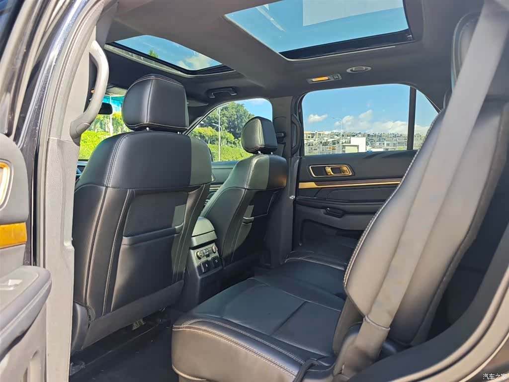 Ford Explorer, 2018 6
