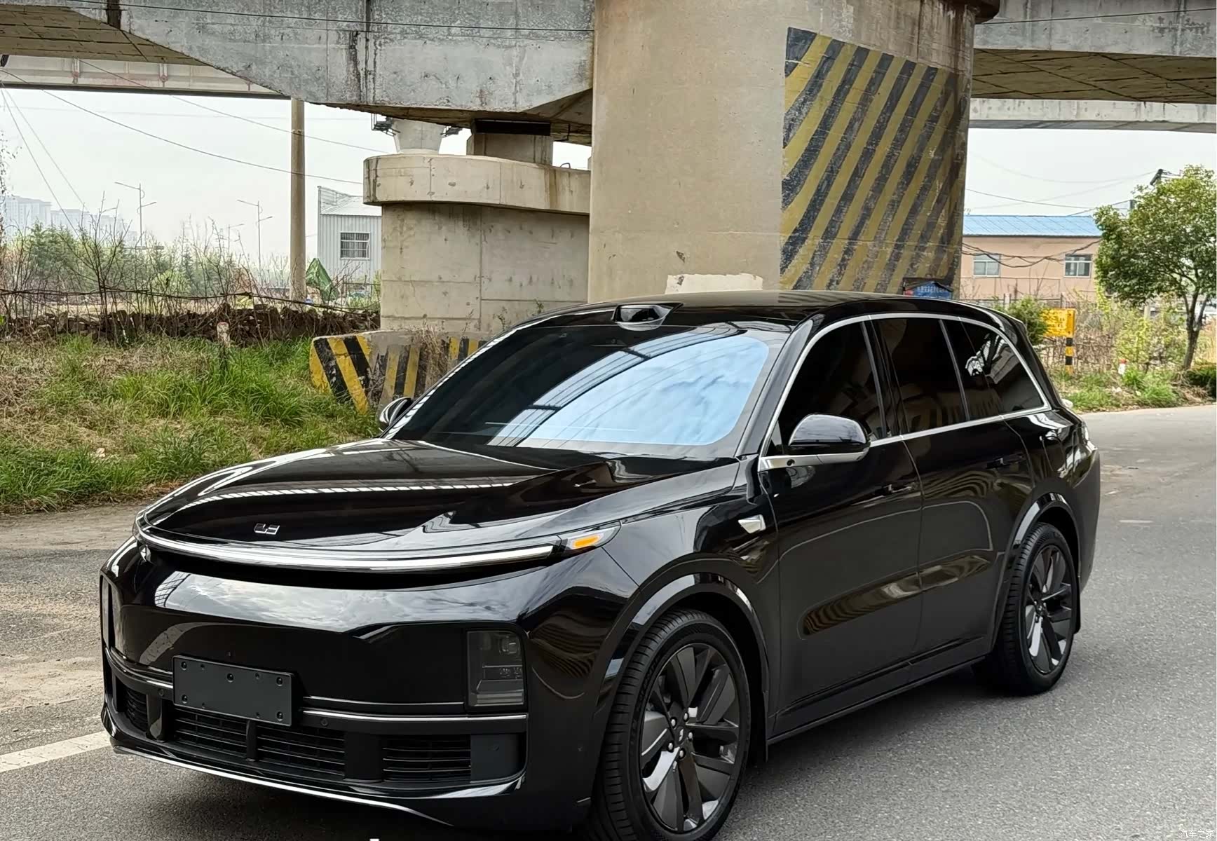 Li Auto L8, 2025 7