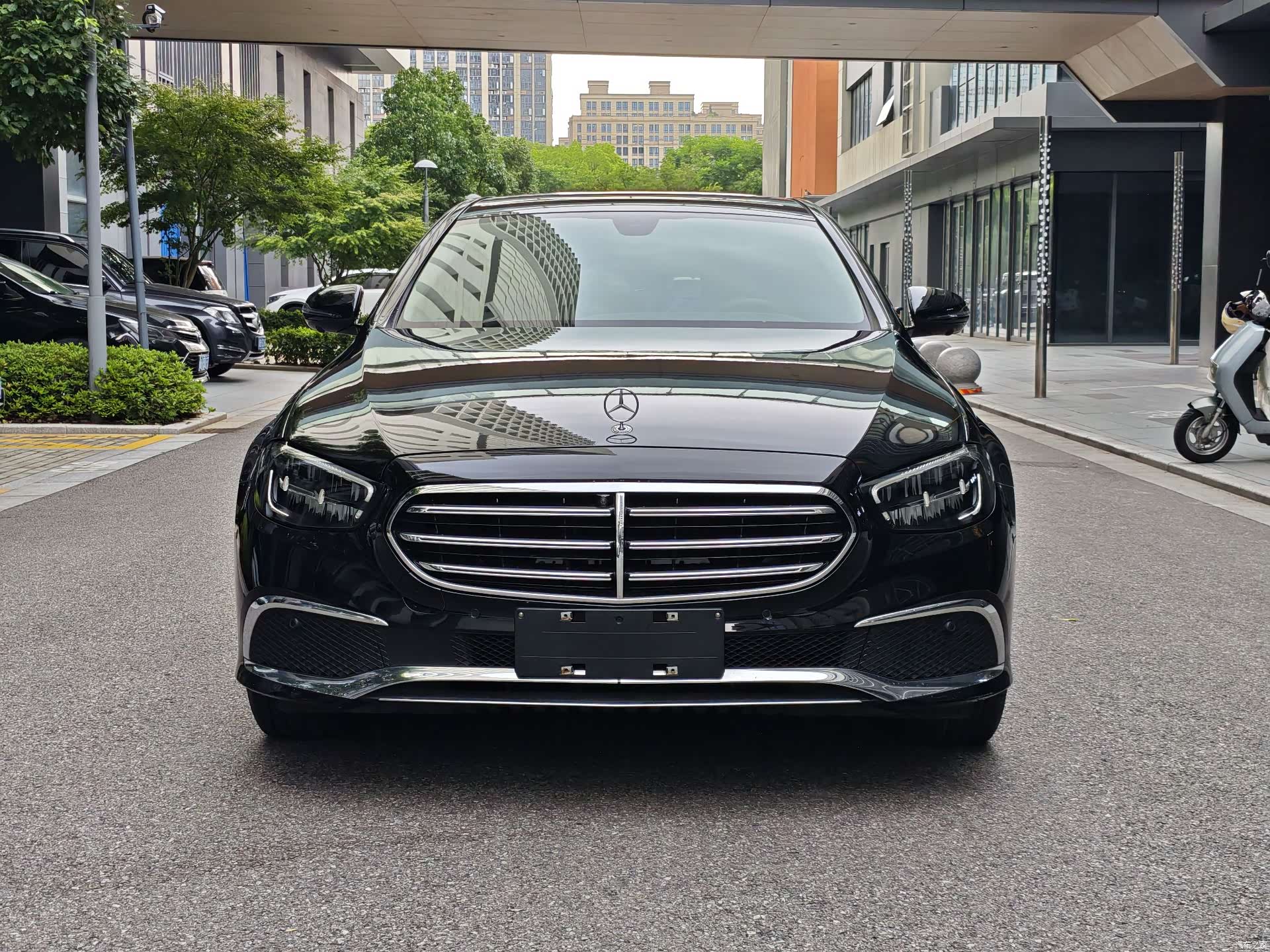 Mercedes-Benz E-Class, 2023 2