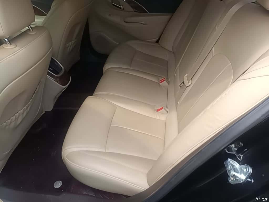 Buick LaCrosse, 2015 13