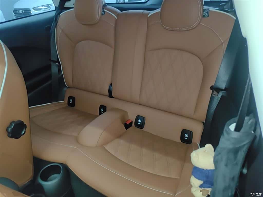 Mini Cooper, 2023 17