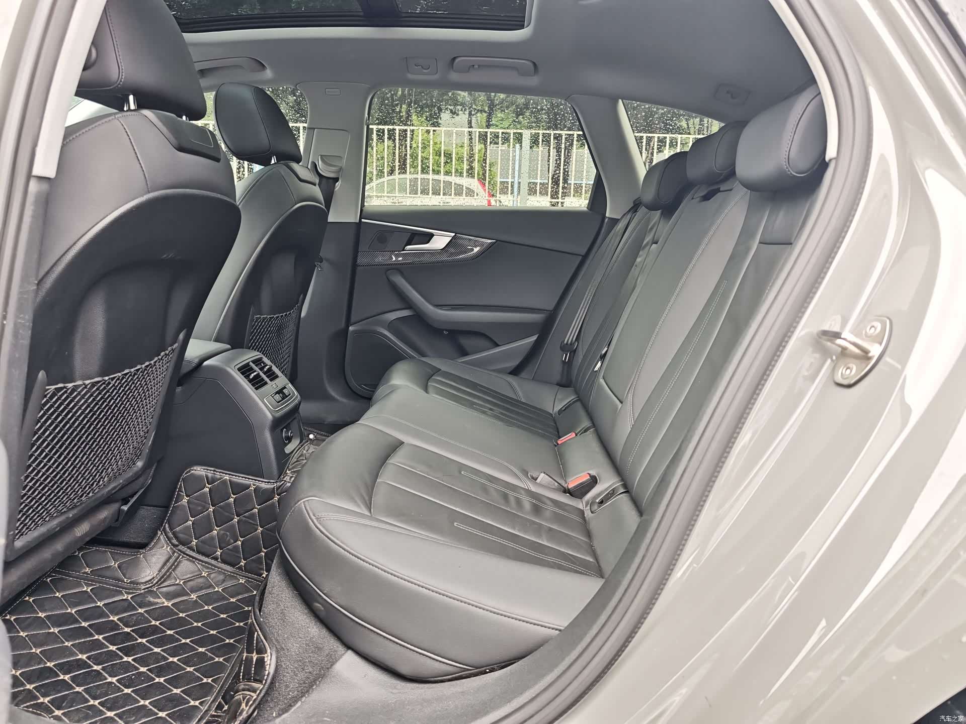 Audi A4, 2021 12