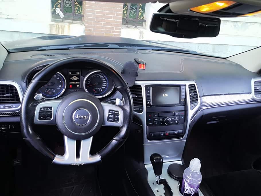 Jeep Grand Cherokee SRT